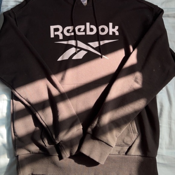 Rebook hoodie size small - Picture 2 of 2